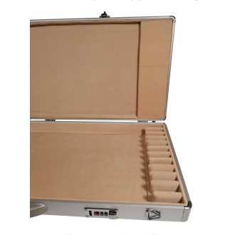 Petz aluminium case for 12 bows, (violin, viola or cello), chamois interior, stable and light
